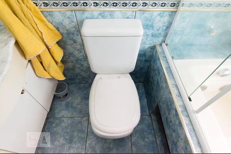 Apartamento para alugar com 300m², 3 quartos e sem vaga Apartamento para alugar com 300m², 3 quartos e sem vagaBanheiro da Suíte 1