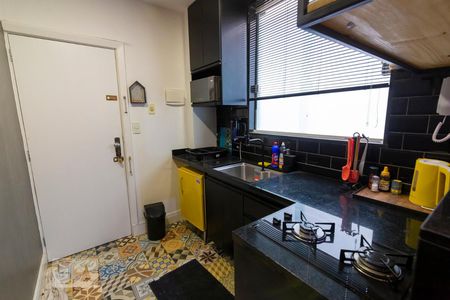 Cozinha de kitnet/studio à venda com 1 quarto, 80m² em Praça da Bandeira, Rio de Janeiro