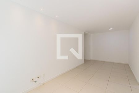 Sala de apartamento para alugar com 2 quartos, 73m² em Jacarepaguá, Rio de Janeiro