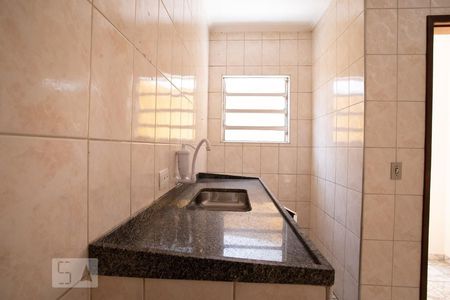 Sala/ Cozinha de casa para alugar com 2 quartos, 60m² em Parque do Estado, São Paulo