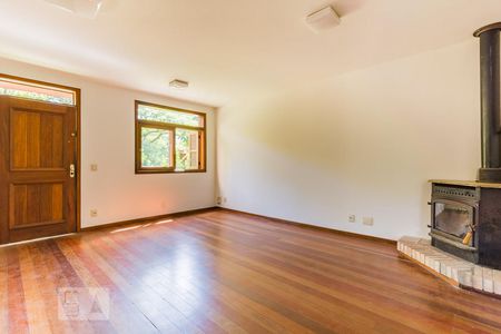 Sala de casa de condomínio à venda com 3 quartos, 220m² em Vila Nova, Porto Alegre