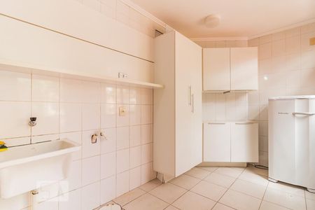 Detalhe da area de serviço de casa de condomínio à venda com 3 quartos, 220m² em Vila Nova, Porto Alegre