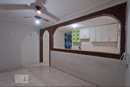 Sala de casa para alugar com 2 quartos, 75m² em Jardim Matarazzo, São Paulo