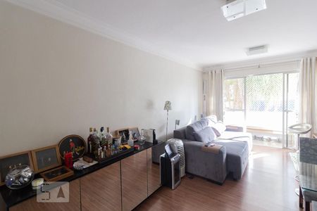 Sala de apartamento para alugar com 3 quartos, 94m² em Pinheiros, São Paulo