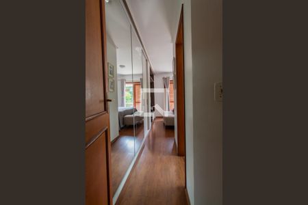 Quarto 1 - Suíte de casa à venda com 4 quartos, 240m² em Vila Suzana, São Paulo