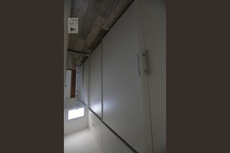 Closet de casa à venda com 5 quartos, 450m² em City América, São Paulo