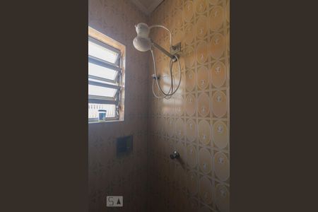 Banheiro de casa à venda com 3 quartos, 114m² em Jardim Umuarama, São Paulo