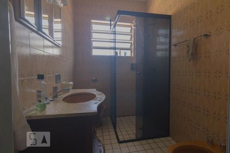 Banheiro de casa à venda com 3 quartos, 114m² em Jardim Umuarama, São Paulo