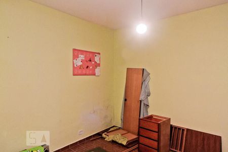 Casa 2 - Quarto 2 de casa à venda com 6 quartos, 350m² em Parque Sao Domingos, São Paulo