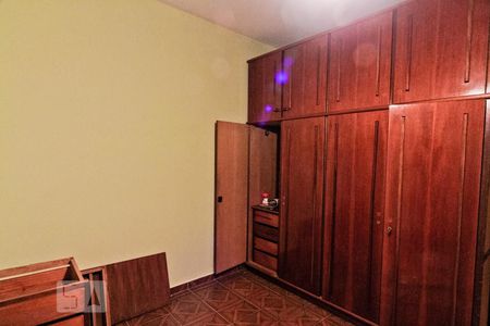 Casa 2 - Quarto 2 de casa à venda com 6 quartos, 350m² em Parque Sao Domingos, São Paulo