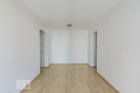 Sala de apartamento para alugar com 1 quarto, 43m² em Indianópolis, São Paulo