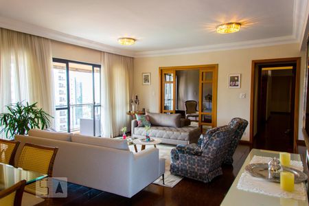 Sala de apartamento à venda com 4 quartos, 240m² em Vila Léa, Santo André