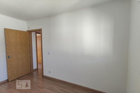 Quarto 1 de apartamento à venda com 2 quartos, 50m² em Industrial, Novo Hamburgo