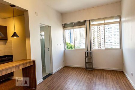 Studio de kitnet/studio para alugar com 1 quarto, 30m² em Consolação, São Paulo