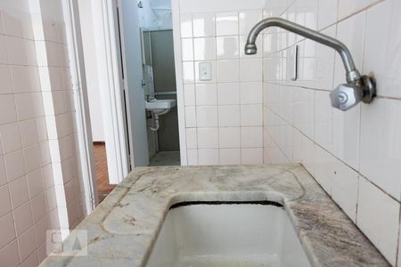 Cozinha de apartamento para alugar com 1 quarto, 42m² em Vila Buarque, São Paulo