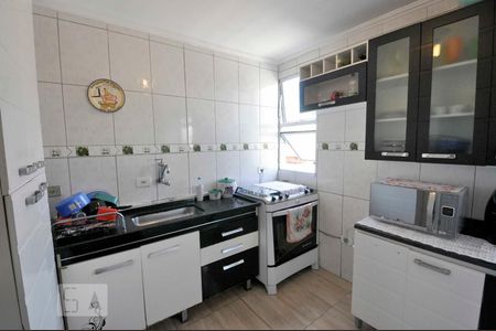 Cozinha - Armários de apartamento à venda com 2 quartos, 52m² em Jardim Roberto, Osasco