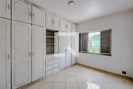 Quarto 1 de casa para alugar com 5 quartos, 200m² em Vila Cláudia, São Paulo