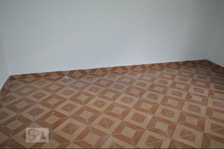 Quarto 1 de casa para alugar com 2 quartos, 60m² em Vila Mazzei, São Paulo