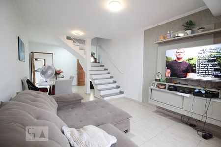 Sala de casa à venda com 3 quartos, 400m² em Vila Roque, São Paulo