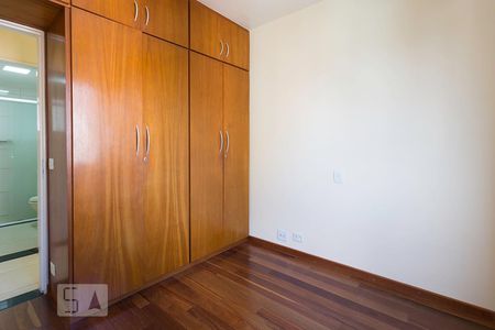 Quarto 2 de apartamento para alugar com 2 quartos, 84m² em Vila Pirajussara, São Paulo