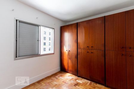 Quarto de apartamento para alugar com 2 quartos, 52m² em Vila Uberabinha, São Paulo