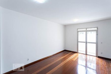 Sala de apartamento à venda com 3 quartos, 110m² em Funcionários, Belo Horizonte