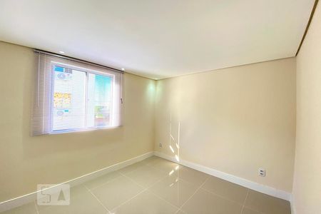 Quarto 2 de apartamento para alugar com 2 quartos, 45m² em Hamburgo Velho, Novo Hamburgo