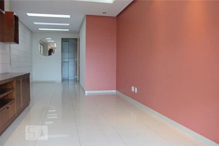 Sala de apartamento para alugar com 3 quartos, 110m² em Barra da Tijuca, Rio de Janeiro