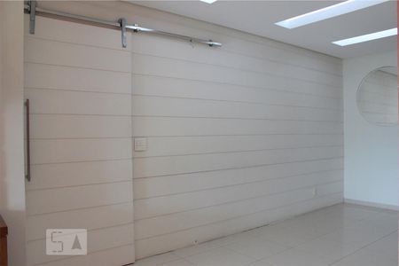 Sala de apartamento para alugar com 3 quartos, 110m² em Barra da Tijuca, Rio de Janeiro