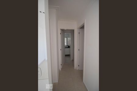 Corredor de apartamento à venda com 2 quartos, 56m² em Vila Endres, Guarulhos