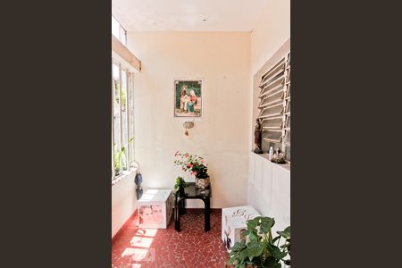 Casa à venda com 160m², 6 quartos e 6 vagas Casa à venda com 160m², 6 quartos e 6 vagasÁrea Externa