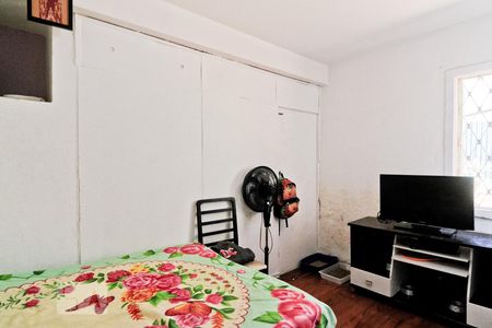 Casa à venda com 160m², 6 quartos e 6 vagas Casa à venda com 160m², 6 quartos e 6 vagasQuarto 4