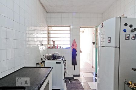 Casa à venda com 160m², 6 quartos e 6 vagas Casa à venda com 160m², 6 quartos e 6 vagasCozinha