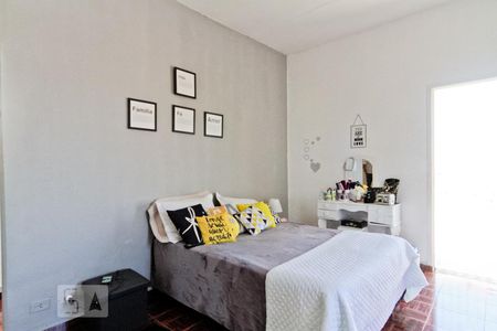 Casa à venda com 160m², 6 quartos e 6 vagas Casa à venda com 160m², 6 quartos e 6 vagasSuíte 2