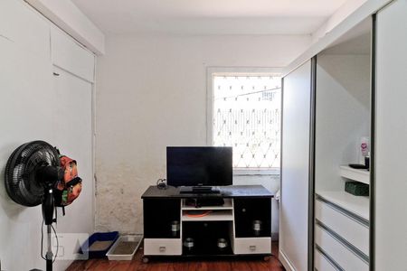 Casa à venda com 160m², 6 quartos e 6 vagas Casa à venda com 160m², 6 quartos e 6 vagasQuarto 4