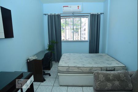 Quarto de kitnet/studio à venda com 1 quarto, 35m² em Catete, Rio de Janeiro