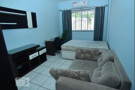 Quarto de kitnet/studio à venda com 1 quarto, 35m² em Catete, Rio de Janeiro