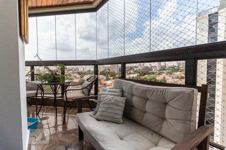 Sacada de apartamento à venda com 4 quartos, 240m² em Campo Belo, São Paulo