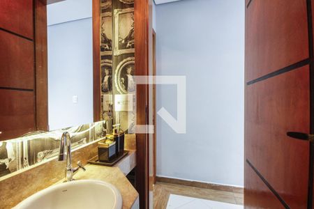 Lavabo  de casa para alugar com 3 quartos, 120m² em Vila Carrao, São Paulo