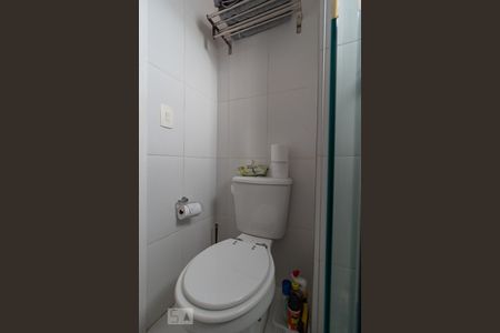 Banheiro de kitnet/studio para alugar com 1 quarto, 34m² em Brooklin Paulista, São Paulo