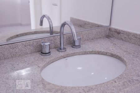 Lavabo de apartamento à venda com 1 quarto, 47m² em Parque Industrial Tomas Edson, São Paulo