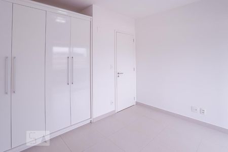 Quarto de apartamento à venda com 1 quarto, 47m² em Parque Industrial Tomas Edson, São Paulo