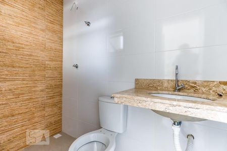 Banheiro de kitnet/studio para alugar com 1 quarto, 38m² em Vila Gustavo, São Paulo