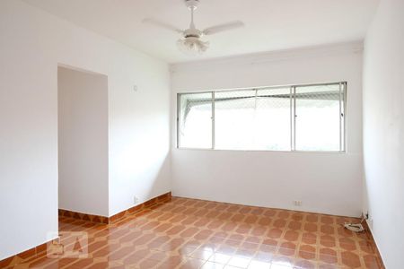 Sala de apartamento para alugar com 2 quartos, 70m² em Vila Isabel, Rio de Janeiro