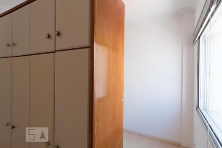 Quarto 2 de apartamento para alugar com 2 quartos, 75m² em Vila Clementino, São Paulo