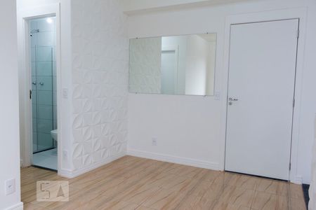 Sala de apartamento para alugar com 2 quartos, 40m² em Jardim Santa Emília, São Paulo