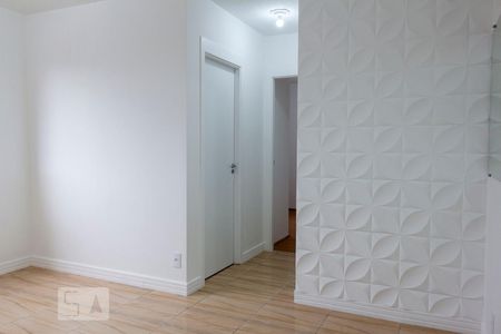 Sala de apartamento para alugar com 2 quartos, 40m² em Jardim Santa Emília, São Paulo