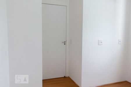 Quarto 2 de apartamento para alugar com 2 quartos, 40m² em Jardim Santa Emília, São Paulo