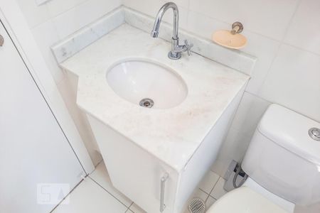Apartamento para alugar com 51m², 2 quartos e 1 vaga Apartamento para alugar com 51m², 2 quartos e 1 vagaBanheiro