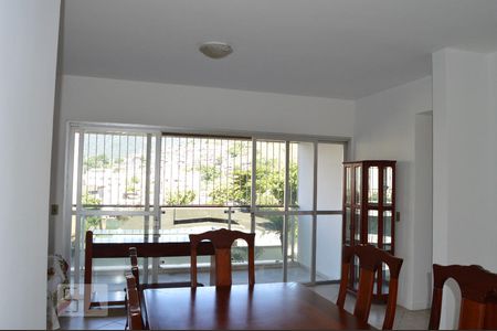 Sala de apartamento à venda com 3 quartos, 110m² em Grajaú, Rio de Janeiro